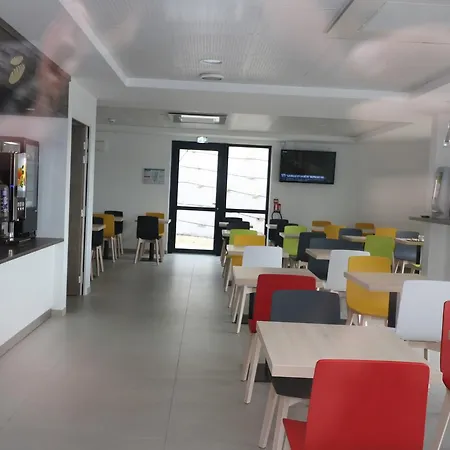 Arena 3*