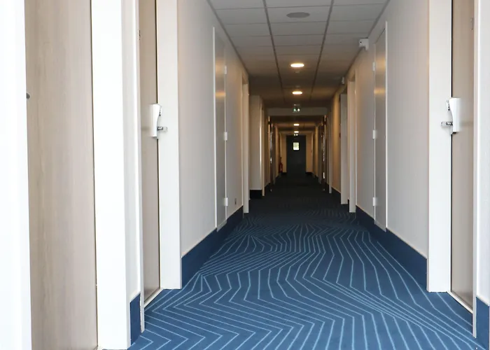 图卢兹体育场酒店 3* 圖盧茲