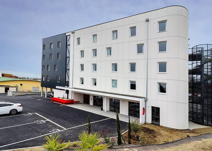 图卢兹体育场酒店 3*