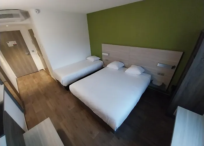 图卢兹体育场酒店 3* 圖盧茲