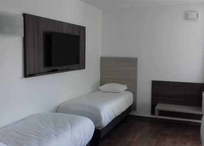 图卢兹体育场酒店 酒店 圖盧茲