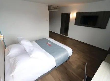 Arena Hotel
